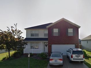 2776 Laura Lynn Ln, Newburgh, IN 47630