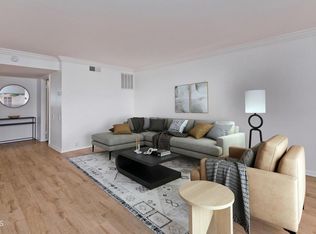 400 N Sunrise Way APT 153, Palm Springs, CA 92262