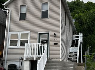 2902 Pinard St, Dubuque, IA 52001