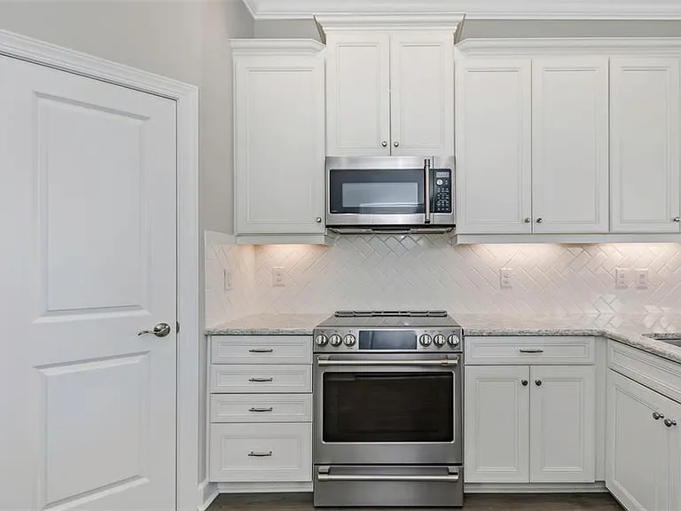4063 Rocky Shores Dr — Photo 6