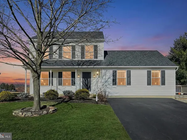 3703 Wheatland Dr, Dover, PA 17315