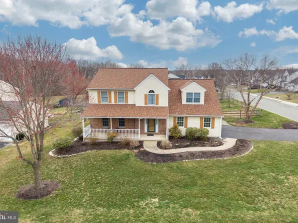 1537 Meadowview Dr, Pottstown, PA 19464