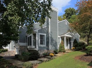 5 Edgemont Ln, Bedminster, NJ 07921