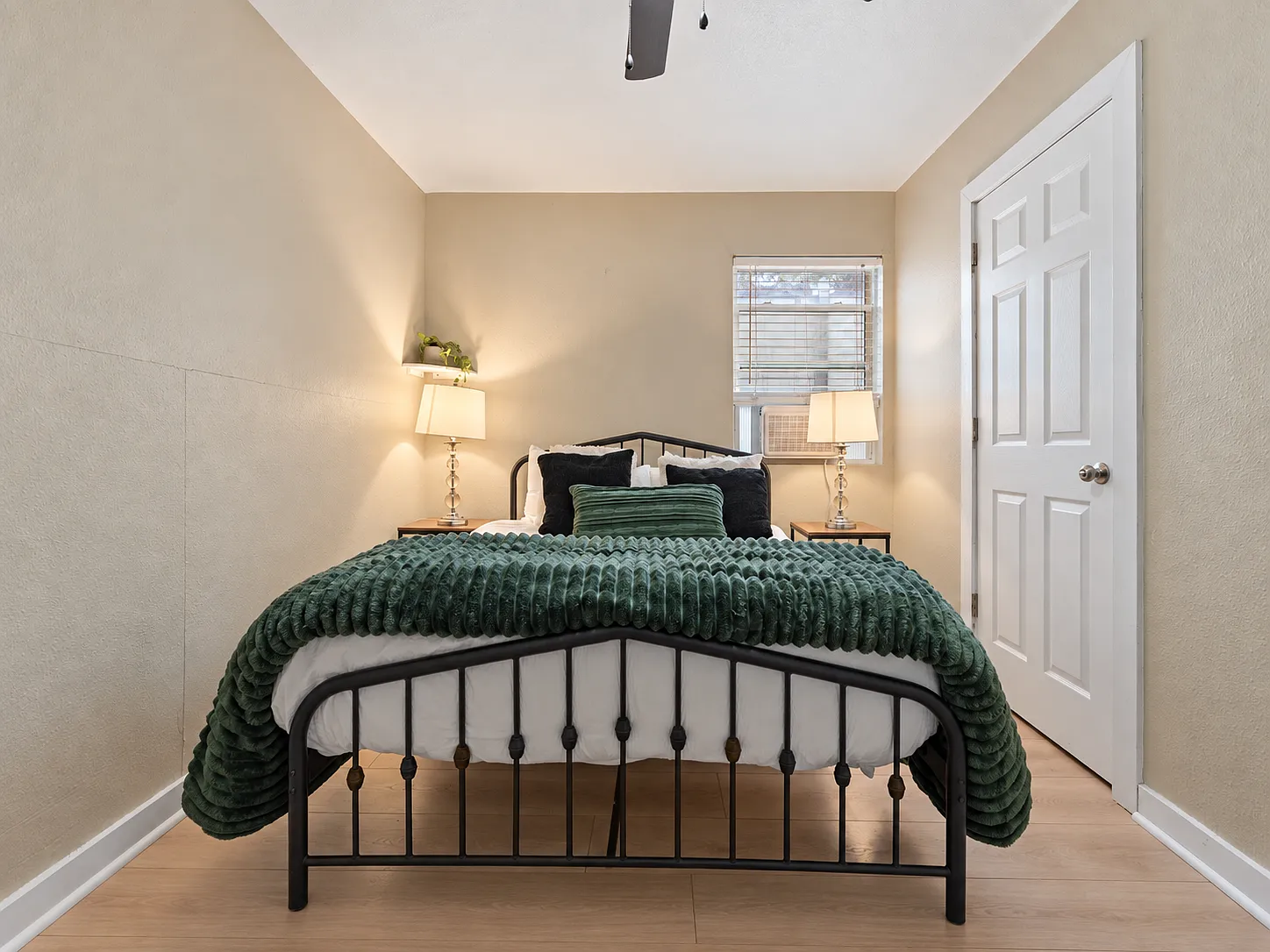 1 bed, 600 sqft, $1,450 — Photo 2