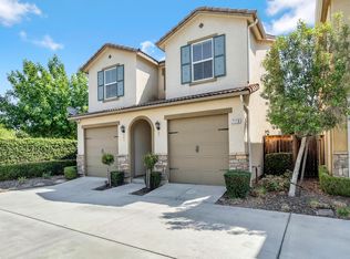 7116 N Refinement Dr, Fresno, CA
