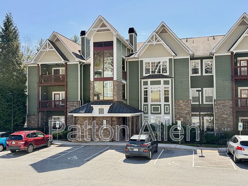 1st image of 1000 Olde Eastwood Village Blvd #307