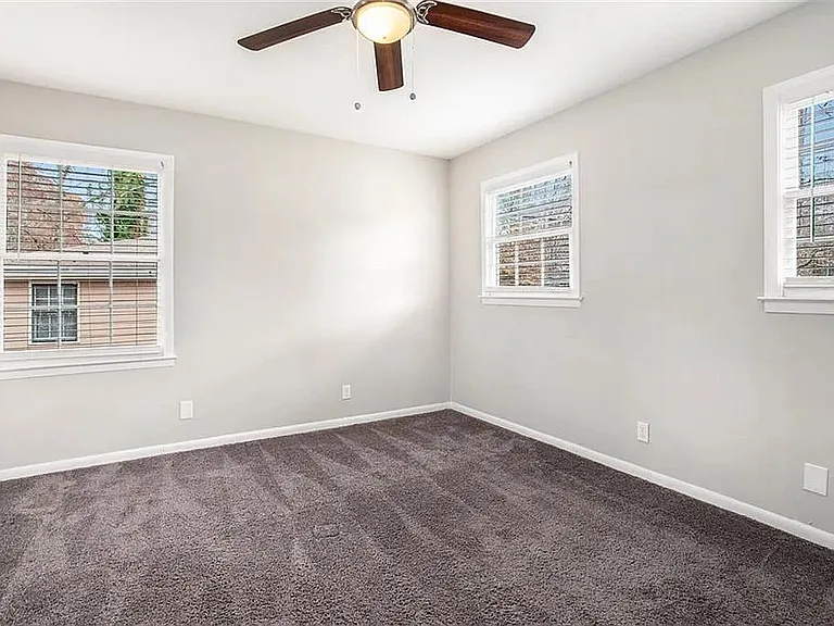 2625 Crestdale Cir SE — Photo 10