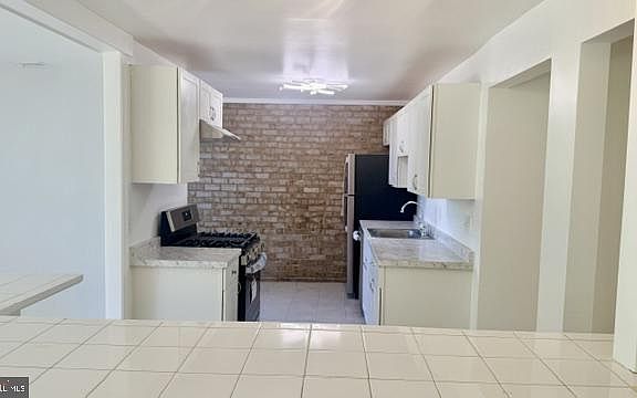 4th image of 3322 Huntley Square Dr APT T-2