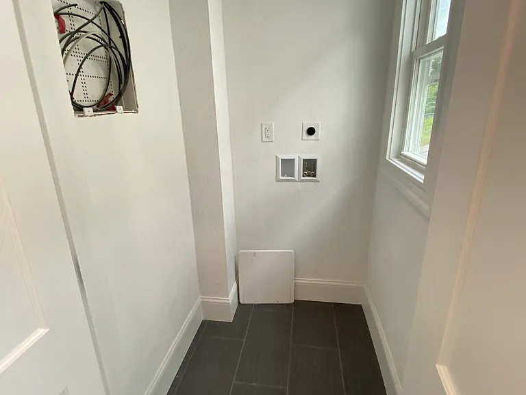 234 Calumet St #1 — Photo 26