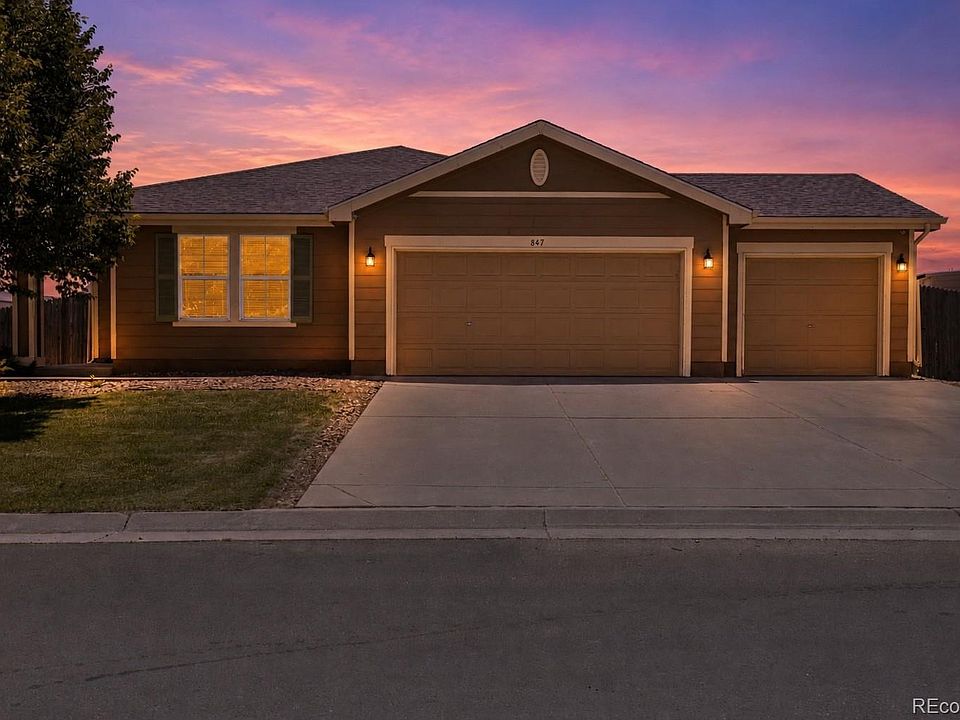 1st image of 847 Willow Drive