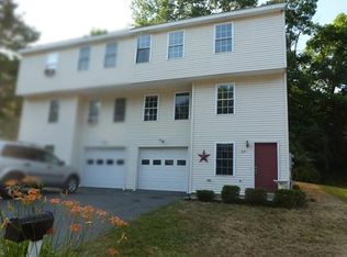25 B Gates Rd, Worcester, MA 01603