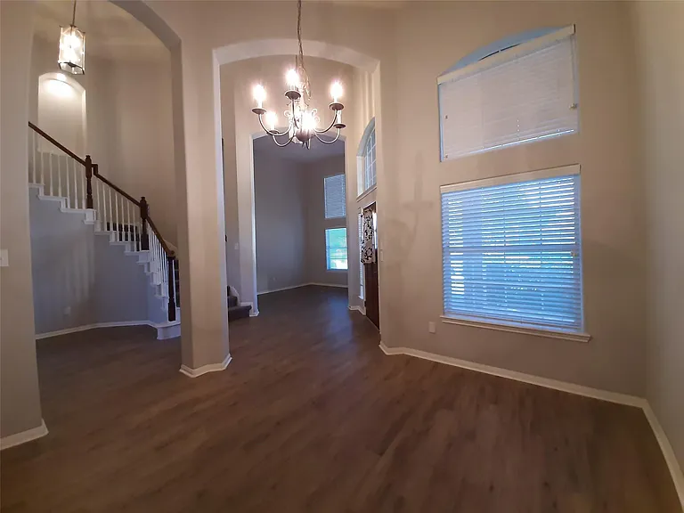 19410 Rosebud Ridge Way — Photo 10