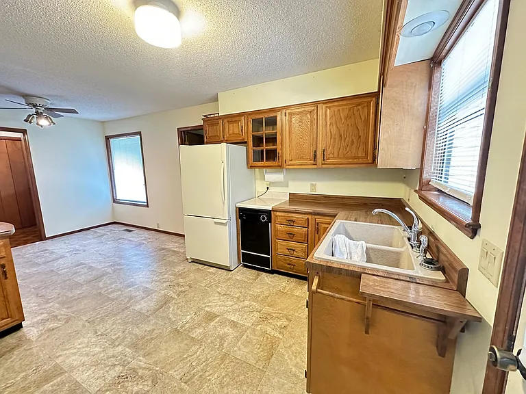 329 McDonald Meadows Pkwy — Photo 14