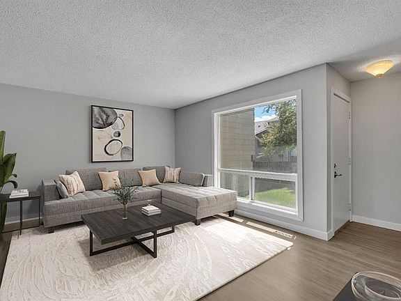4th image of 7205 S 4th St NE #13