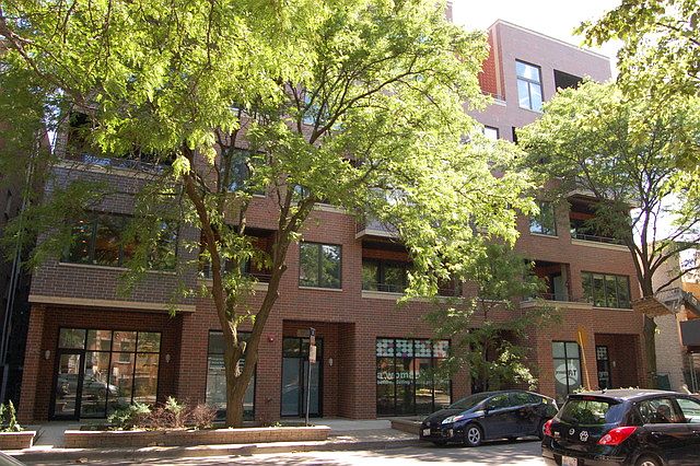 1st image of 1937 W Diversey Pkwy APT 5C