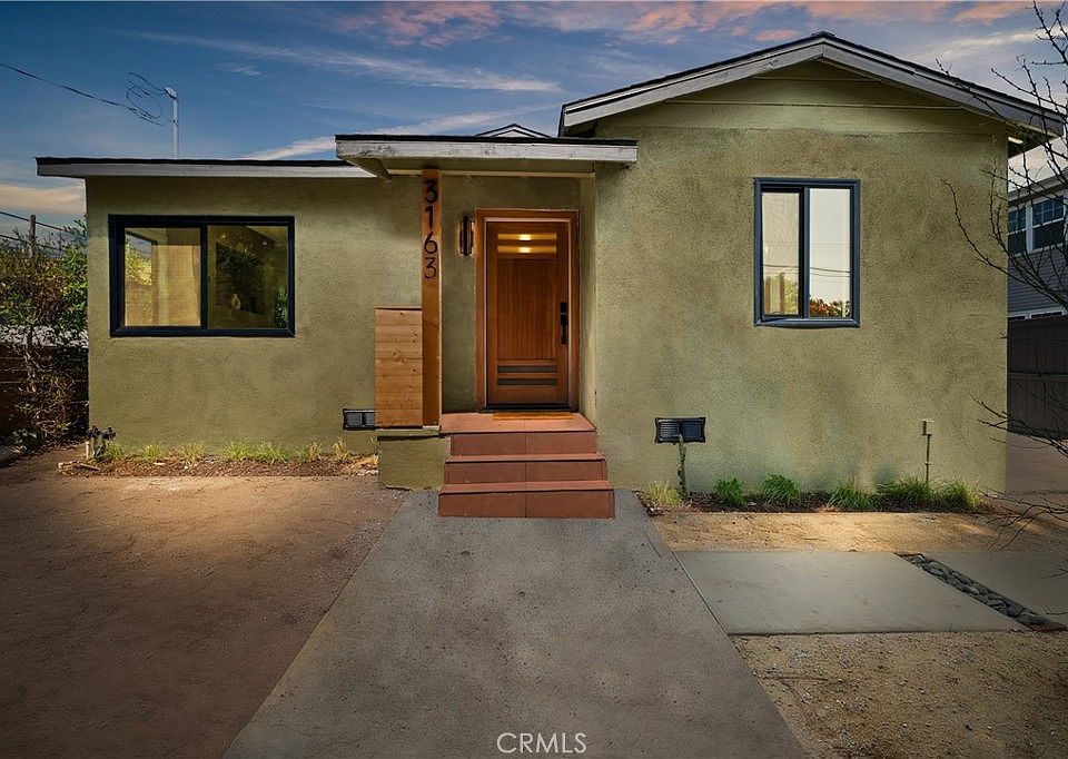 1st image of 3161 Estara Ave