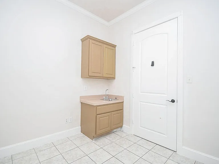 12814 Willow Centre Dr — Photo 20