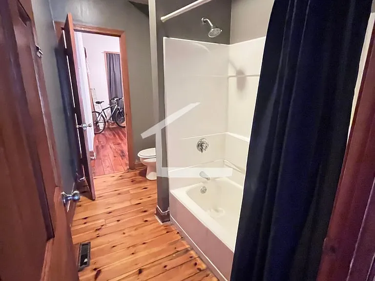 12 Sewall St — Photo 6