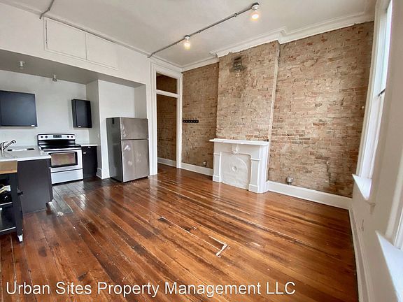 2nd image of 1123-1125 Walnut St #1125-13