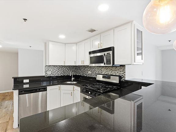 3rd image of 700 1st St APT 12A