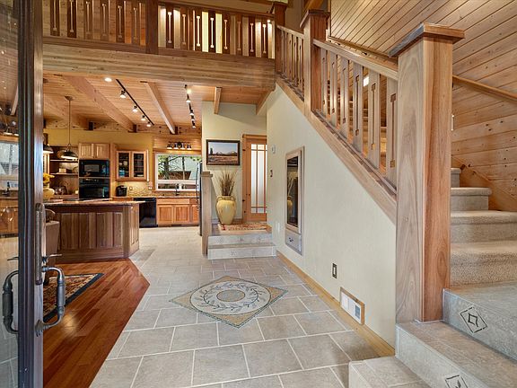 5th image of 14879 Chuckwagon