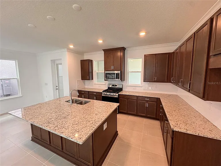 14727 Field Daisy Dr — Photo 17