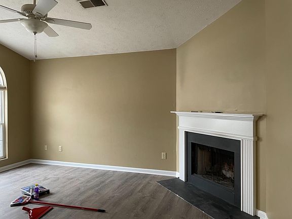 3rd image of 2172 Curtiswood Dr
