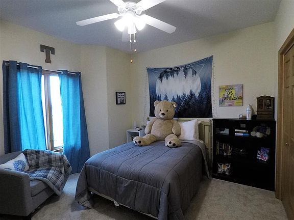 5th image of 9293 S Sierra Dr