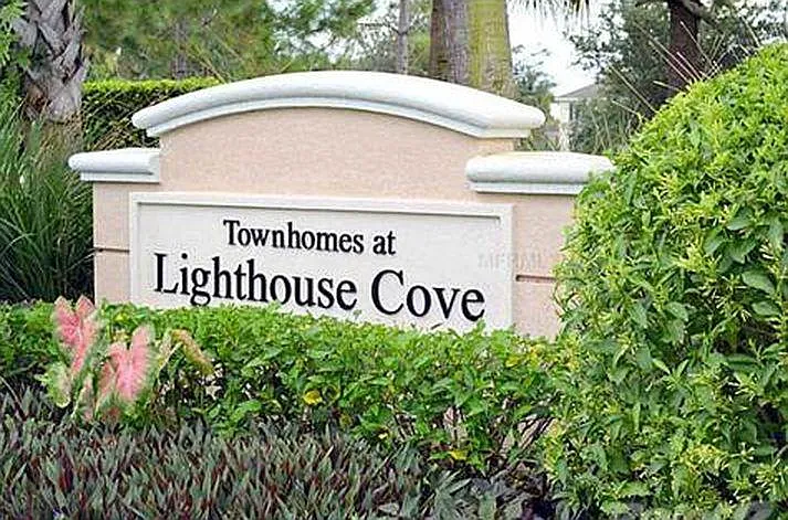 3 bed, 2.5 bath, 1200 sqft, $1,850 — Photo 2
