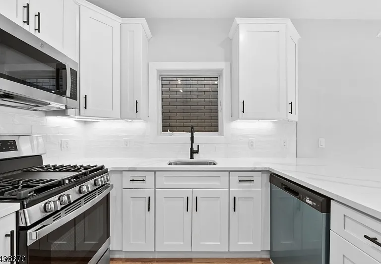 441 John St #2 — Photo 6