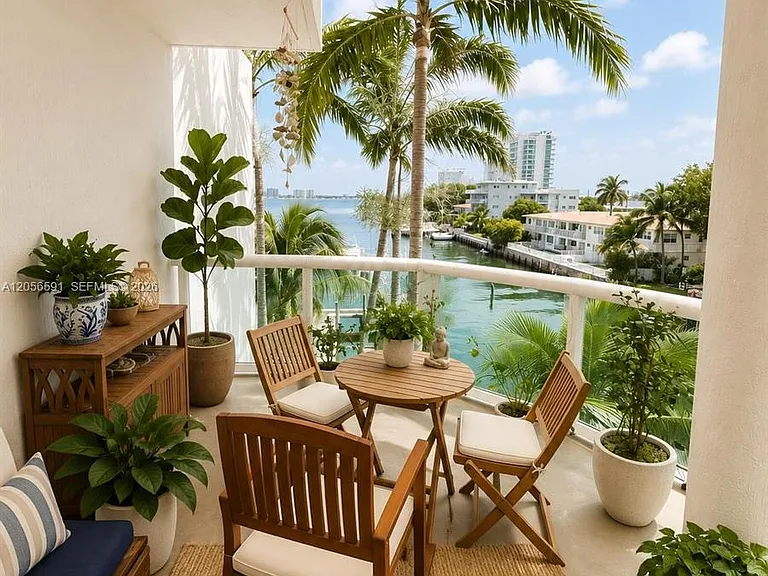 7918 Harbor Island Dr #310 — Photo 14
