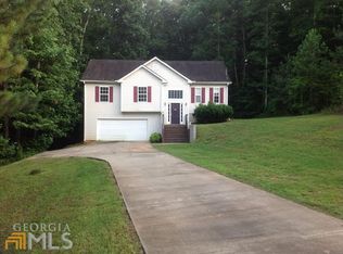 165 Widgeon Dr, Newnan, GA 30263