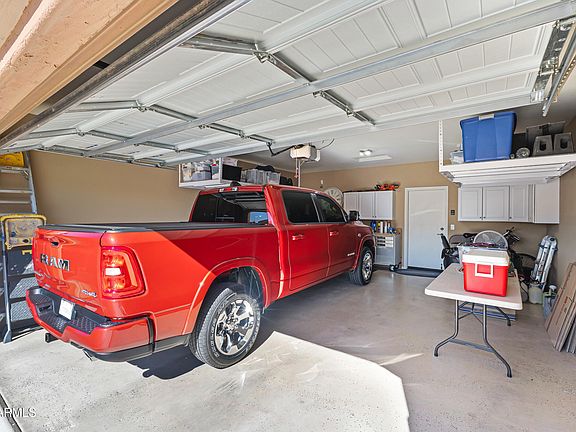 4th image of 27414 W TONOPAH Drive
