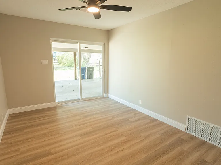 602 N Morris St #B — Photo 16