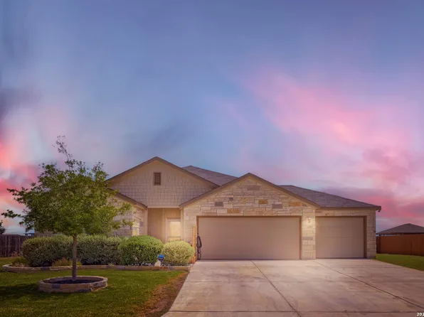 12414 Flatiron Way, Atascosa, TX 78002