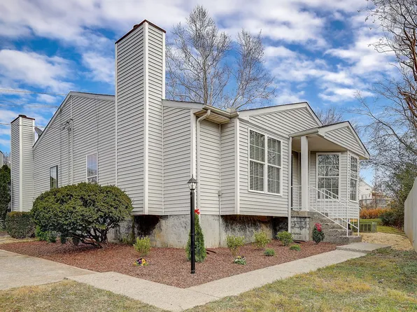 3056 Casa Dr, Nashville, TN 37214
