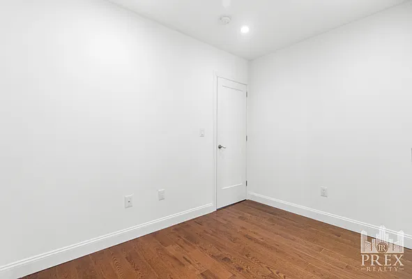 Rented by PREX Realty Corp | media 24