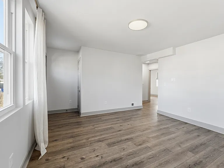 3615 Kenmar Rd — Photo 3