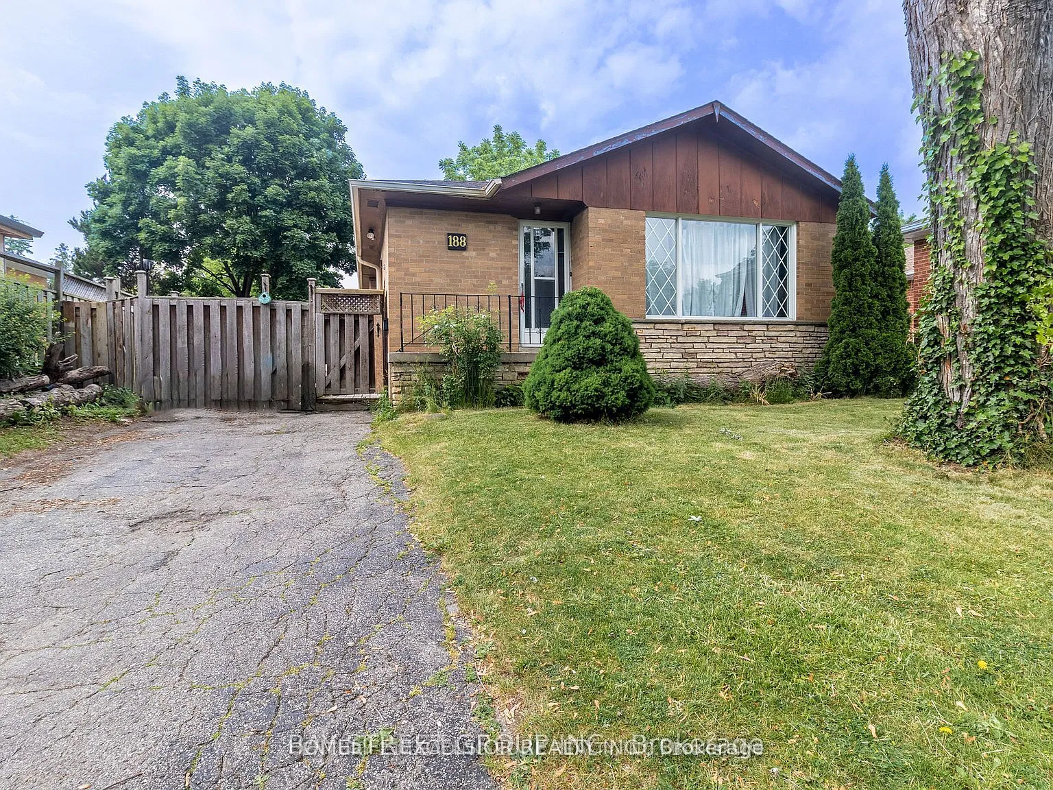 3 bed, $2,600 — Photo 1