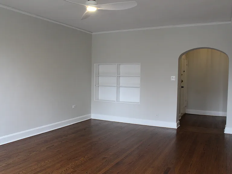 122B Larchmont Acre W #2B — Photo 10