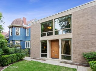 5625 S Blackstone Ave, Chicago, IL 60637