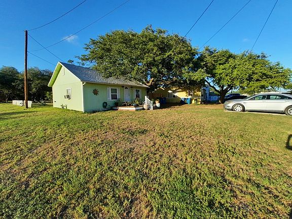 3rd image of 402 E Nopal St