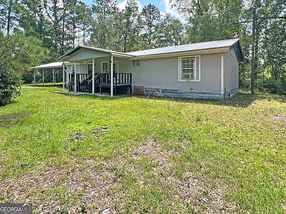 4th image of 315 Garrison St