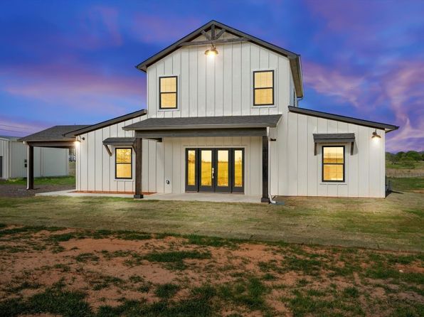 926 Hcr 2124 Loop, Whitney, TX 76692