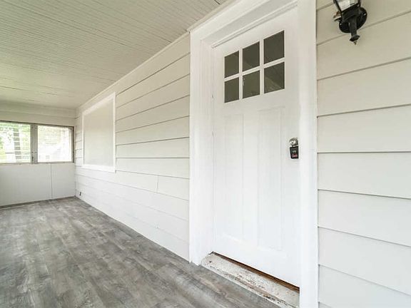 4th image of 7106 Marshall Ave