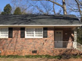 Dogwood Club Rd Duplexes, Dogwood 285