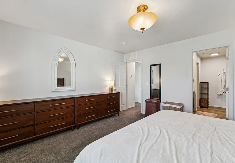 8316 E Conant St — Photo 17