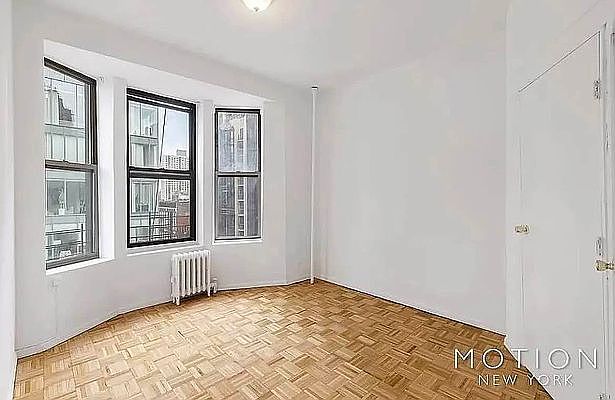 1st image of 1264 Lexington Ave #3NN