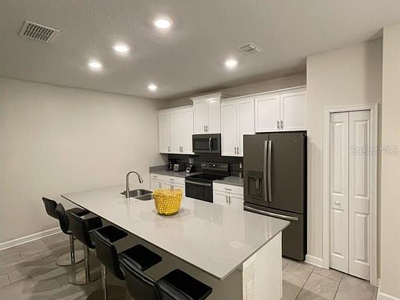 5th image of 890 Pebble Beach Dr