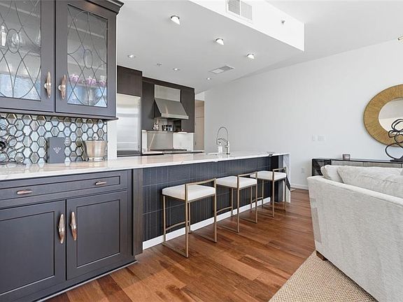 5th image of 3325 Piedmont Rd NE Unit 1607